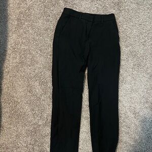 White House Black Market Slim Ankle Size 2 Black